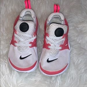 Nike kids sneakers size 9c
